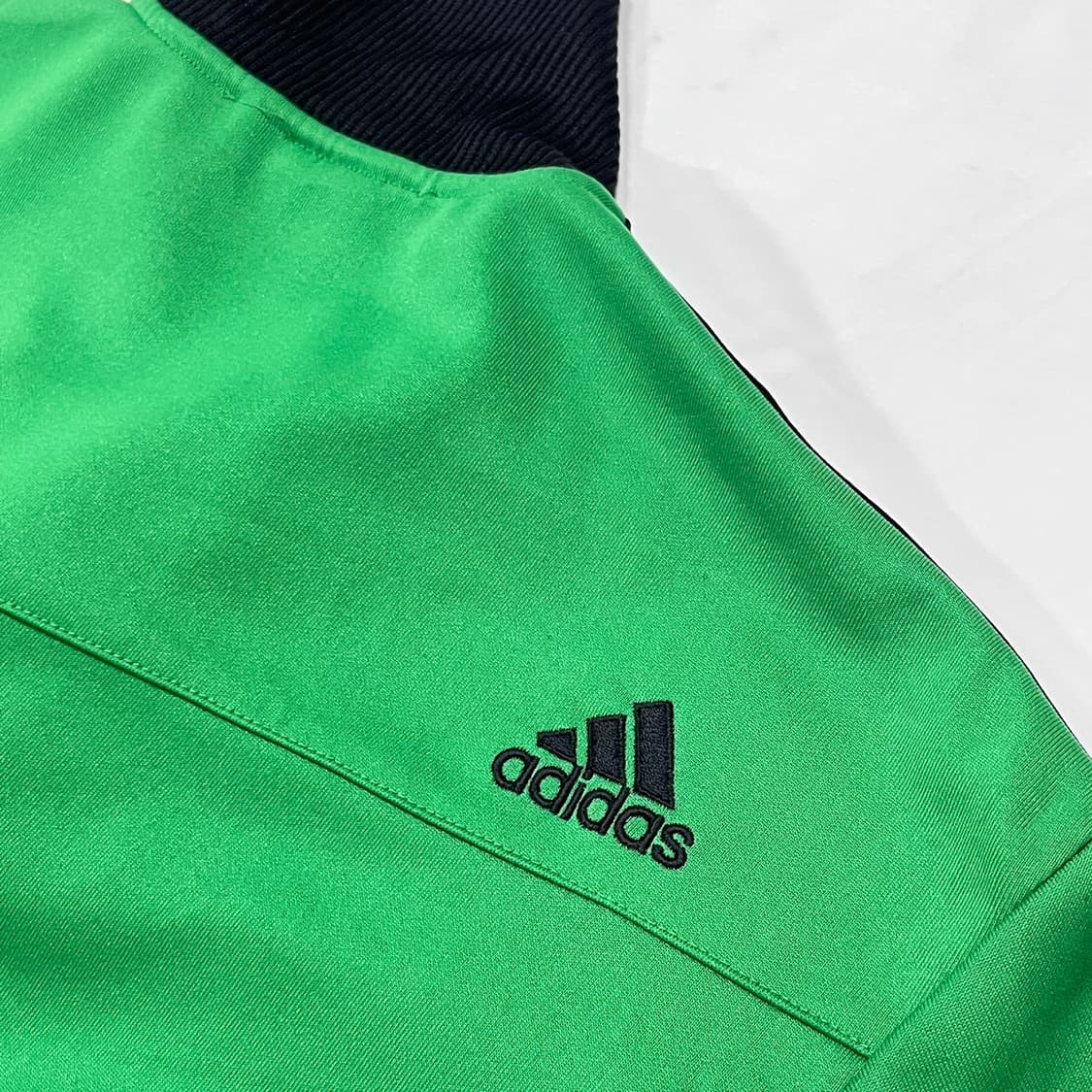 🎣[ADIDAS] 아디다스 니트 카라 트랙탑 상품이미지7