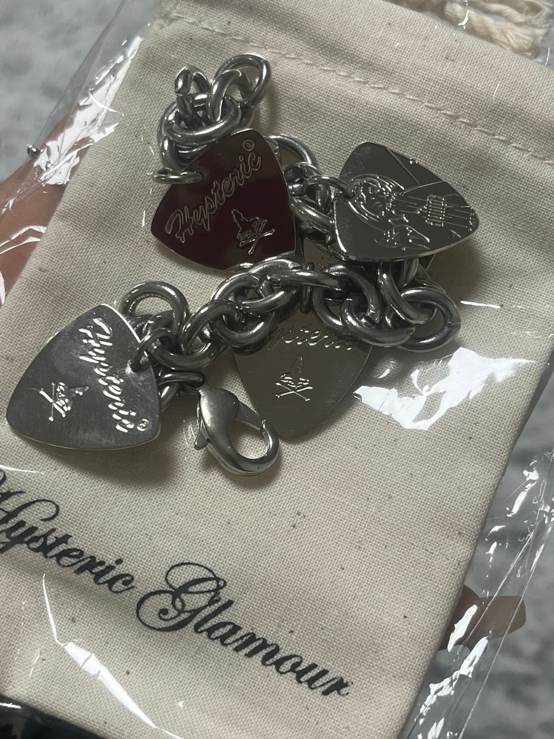 히스테릭글래머 온 스컬 픽 브레이슬릿 상품이미지2