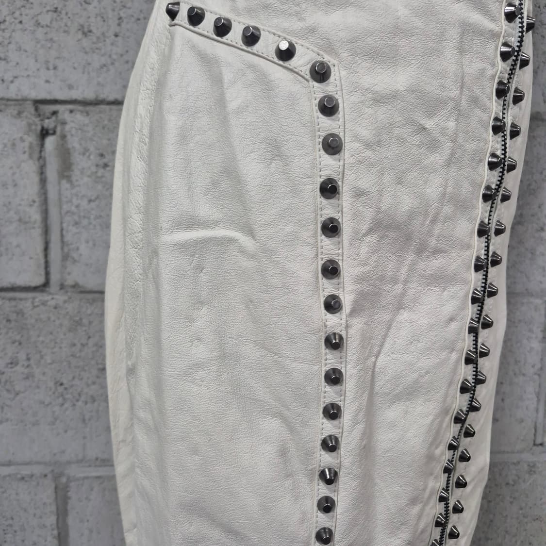 bebe 천연가죽 징 원피스 상품이미지3