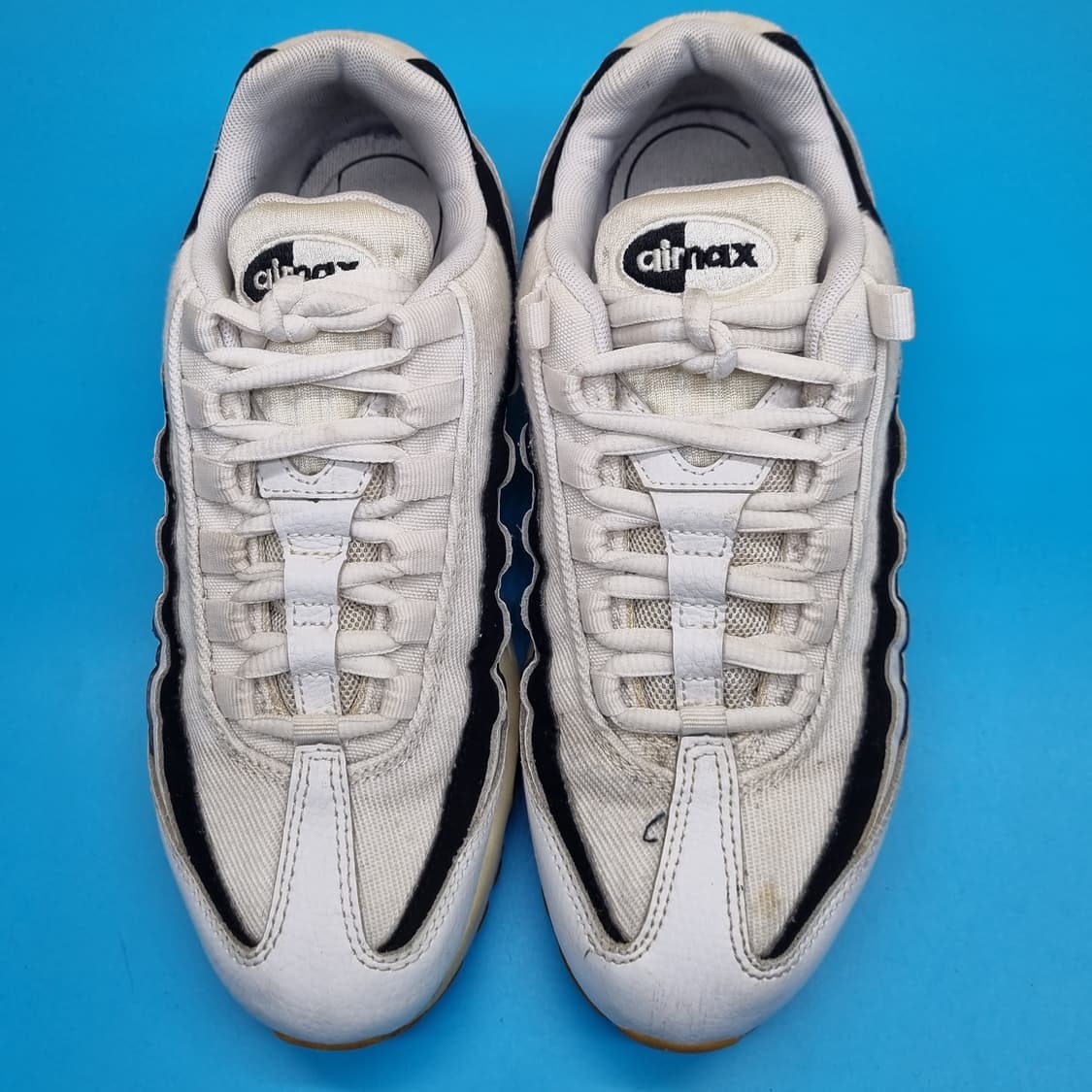 나이키 에어맥스95 유벤투스 운동화240 상품이미지2