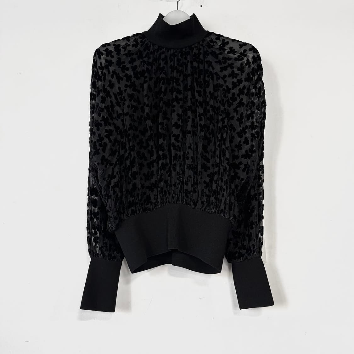 토리버치 신형 벨벳 블랙 데보레 탑 상품이미지3