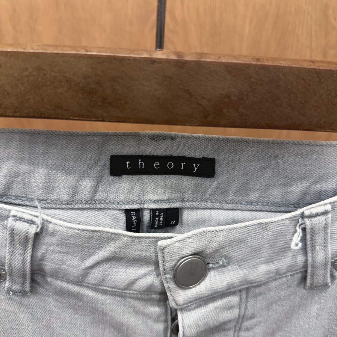 띠어리 데님 팬츠 5포켓 스판 코튼 디테일 슬림 테이퍼드핏 라이트 그레이 상품이미지7