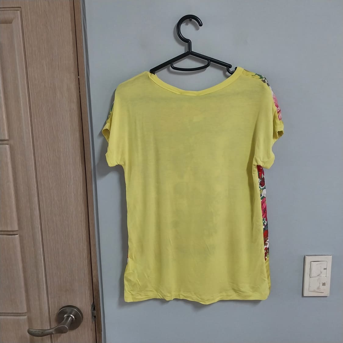 미사용 여성XS 반팔 상품이미지2
