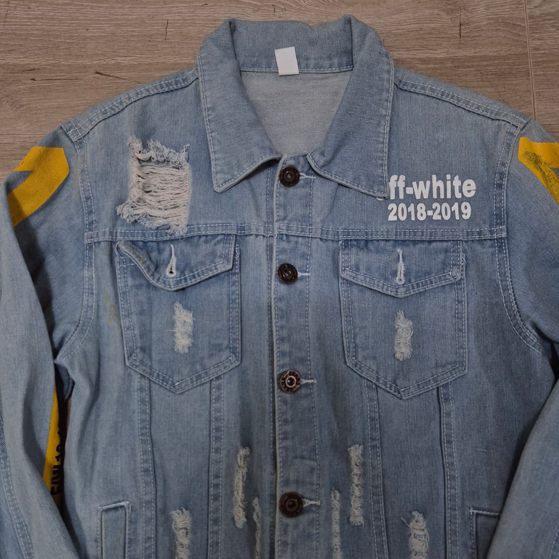 오프화이트 18-19 FW 애로우 빅프린팅 데님 청자켓 L(100) 상품이미지2