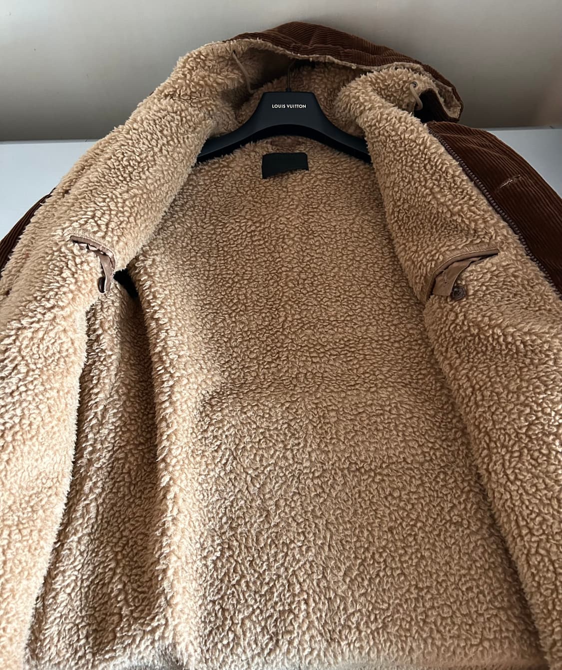 프라다 코듀로이 코트 상품이미지8