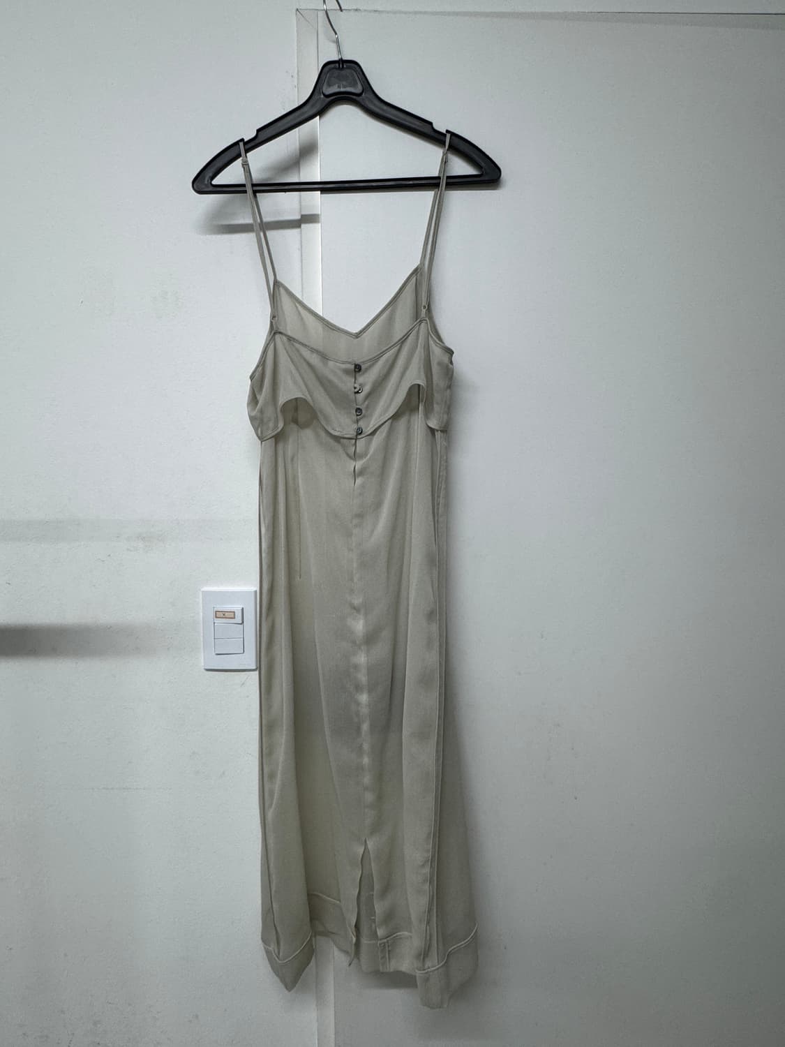 아뜰리에에디션 슬립 끈나시 원피스 (새상품) 상품이미지5