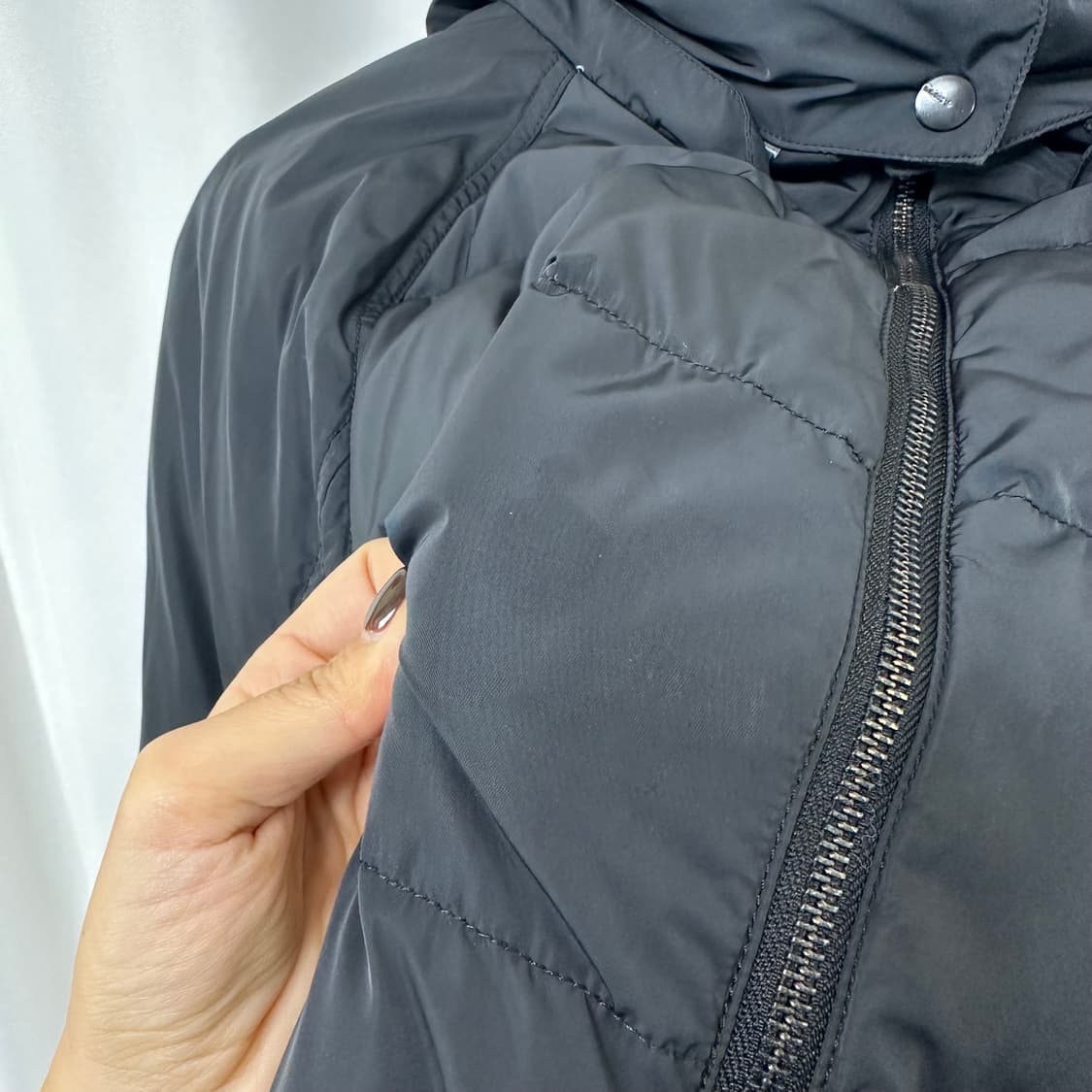  아디다스 불꽃 여자 롱패딩 점퍼 검정 XS 상품이미지3