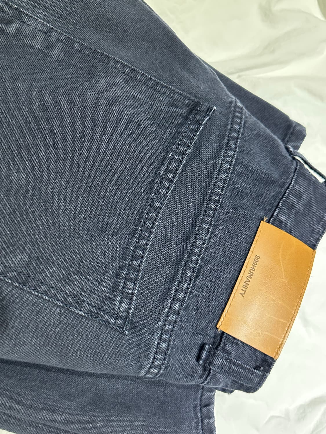 999휴머니티 AV PLEATS DYED DENIM PANTS  (2) 상품이미지2