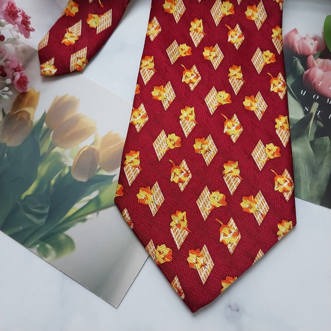 발렌티노 실크 와인 플라워 자카드 넥타이 9.9cm A+등급 K1482
 상품이미지4