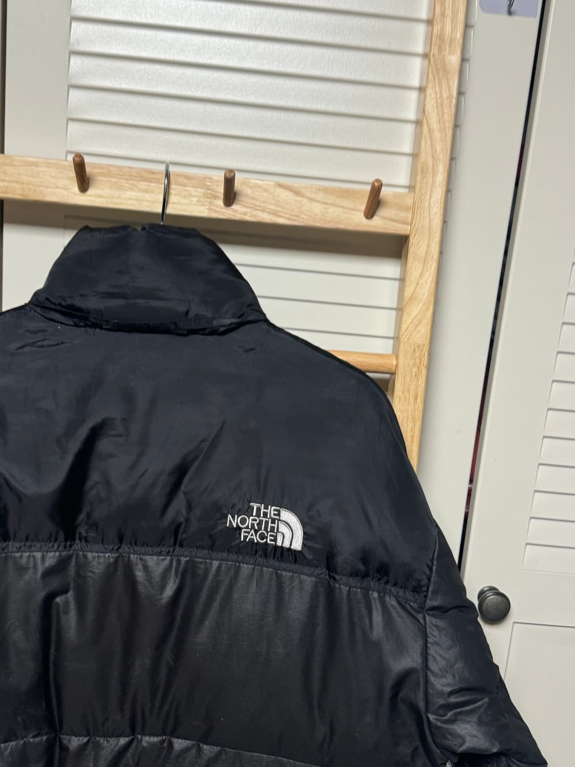 노스페이스 800 눕시 블랙 패딩 자켓 상품이미지5