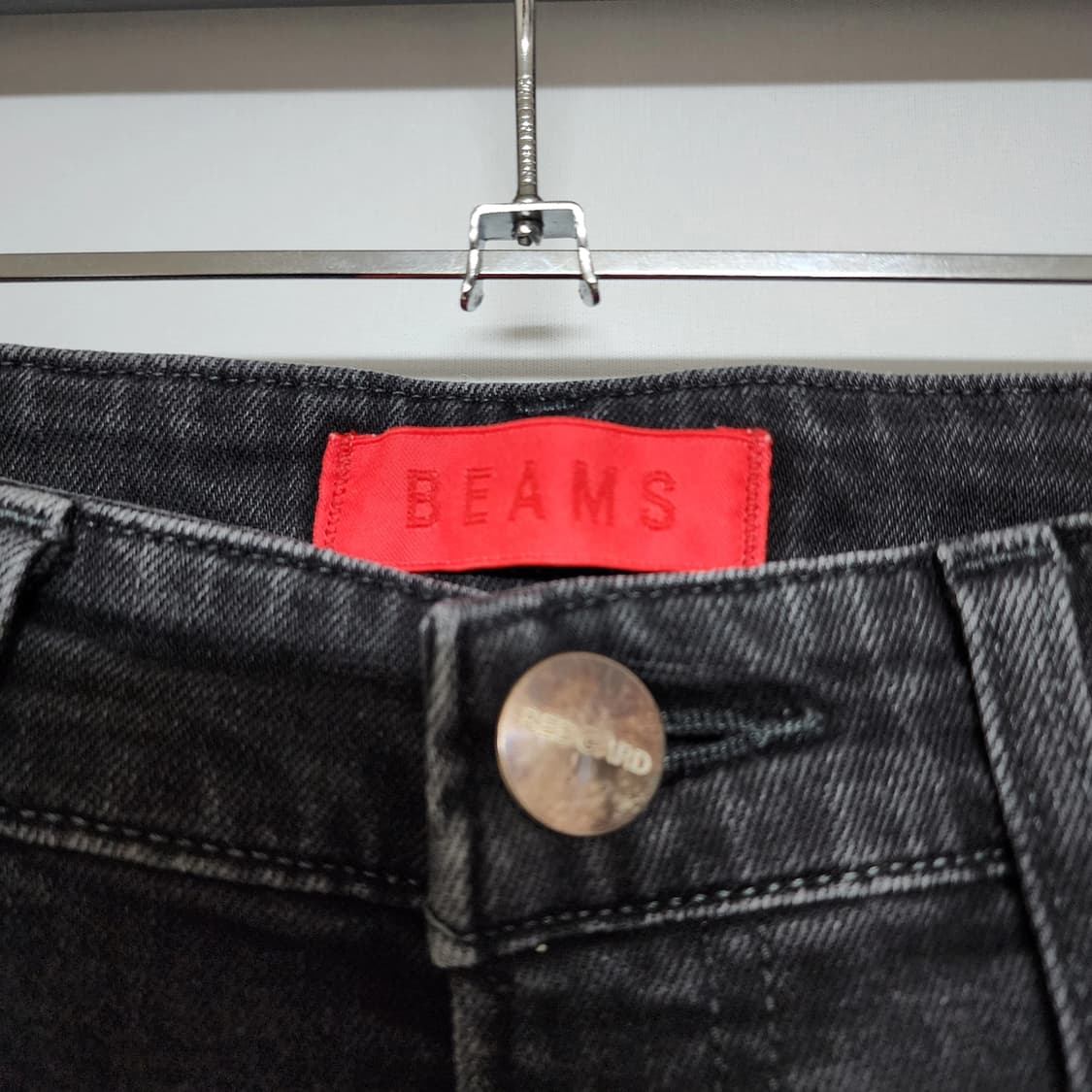 Beams 빔즈 x 레드카드 절개 흑청데님팬츠 상품이미지9
