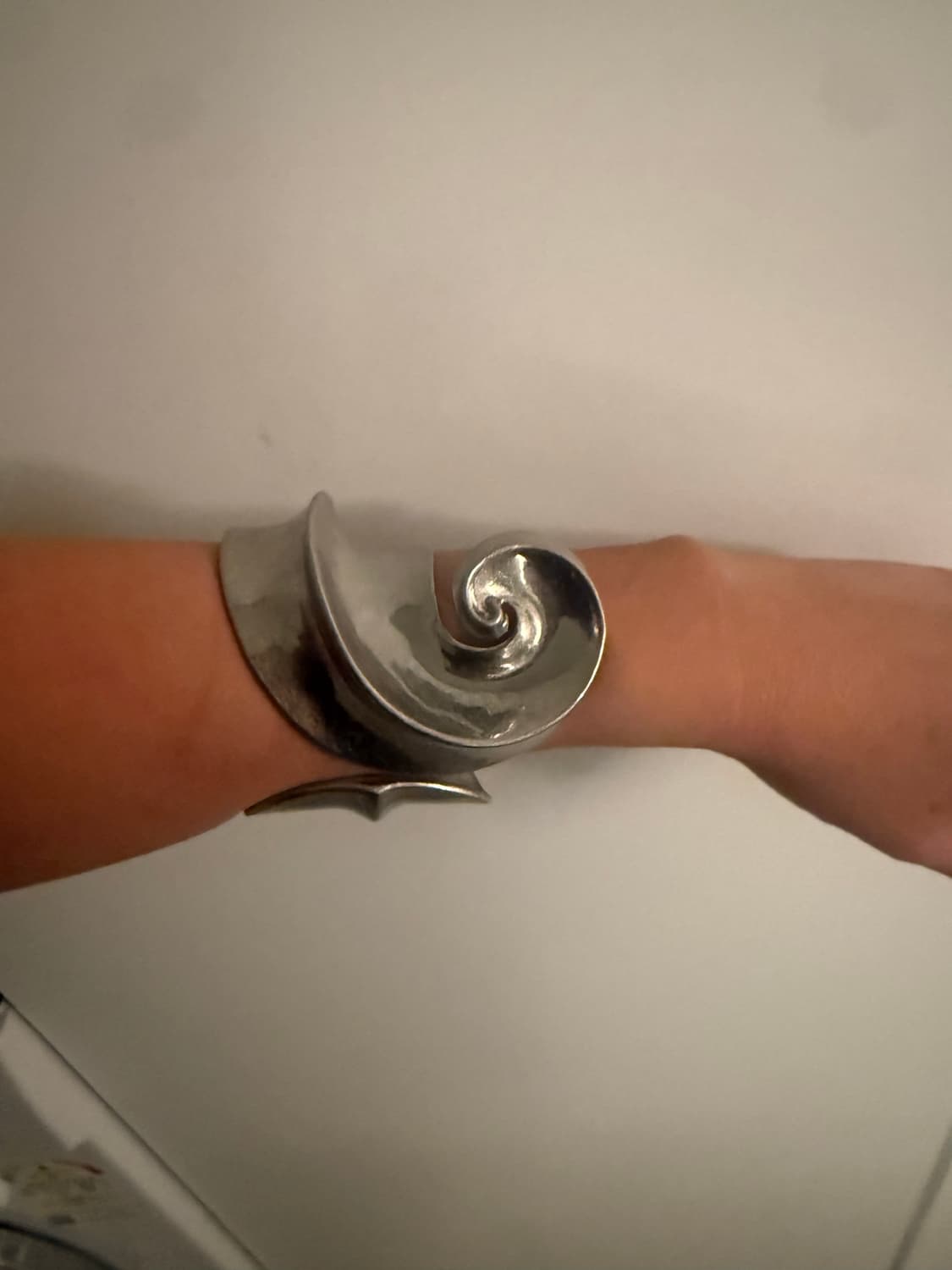 [ZARA] 나선형 팔찌 커프 미사용 상품이미지5