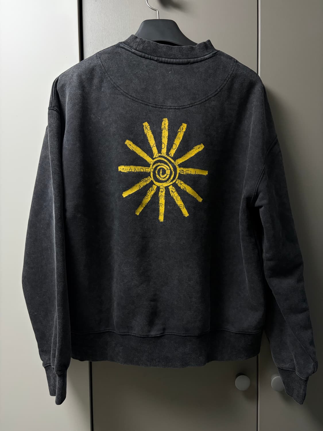 앤더슨벨 하트 오버다이 스웻셔츠 atb832u (BLACK) M사이즈 상품이미지2