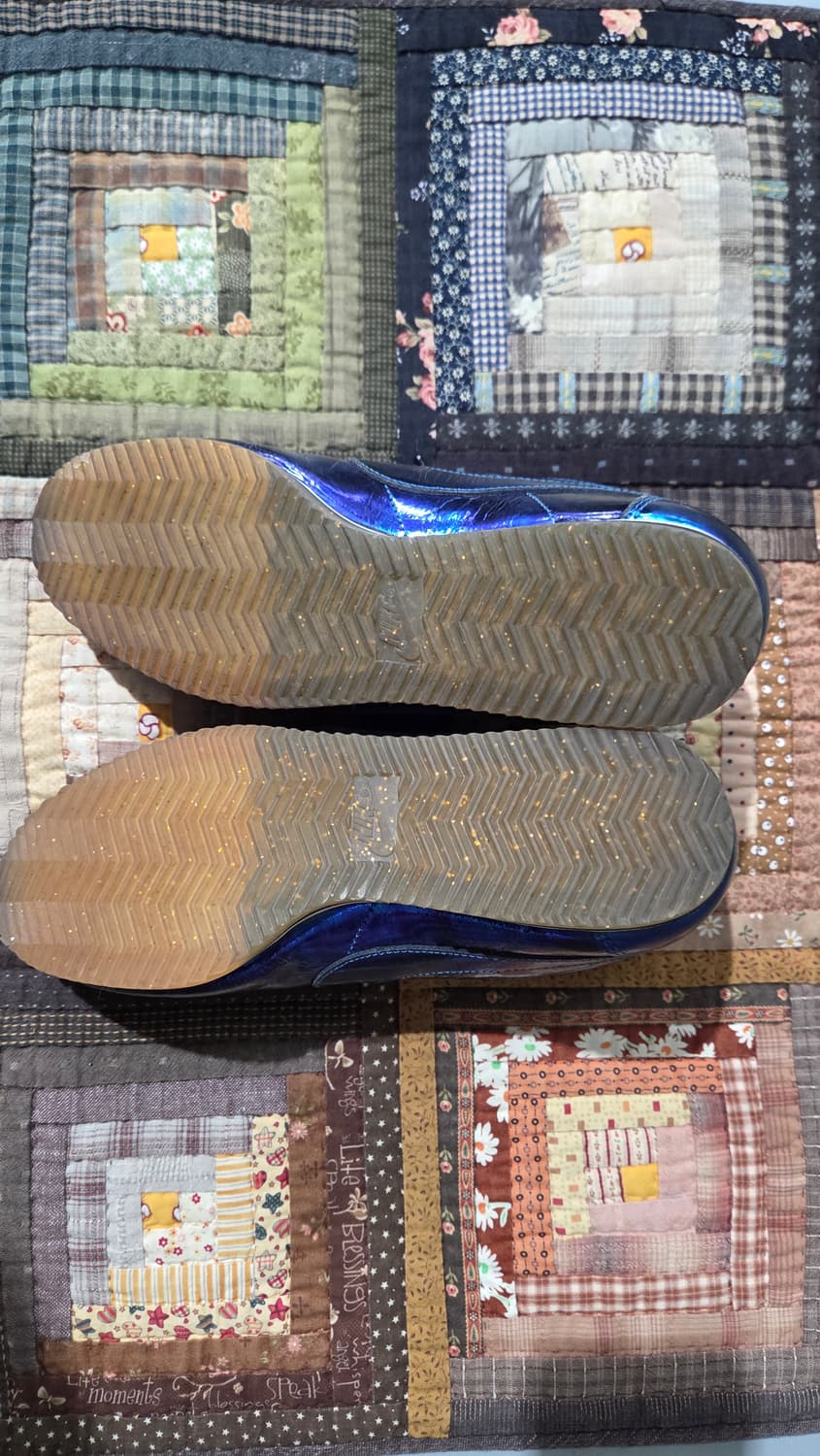 나이키 클래식 코르테즈 이리디센트 소어  상품이미지4