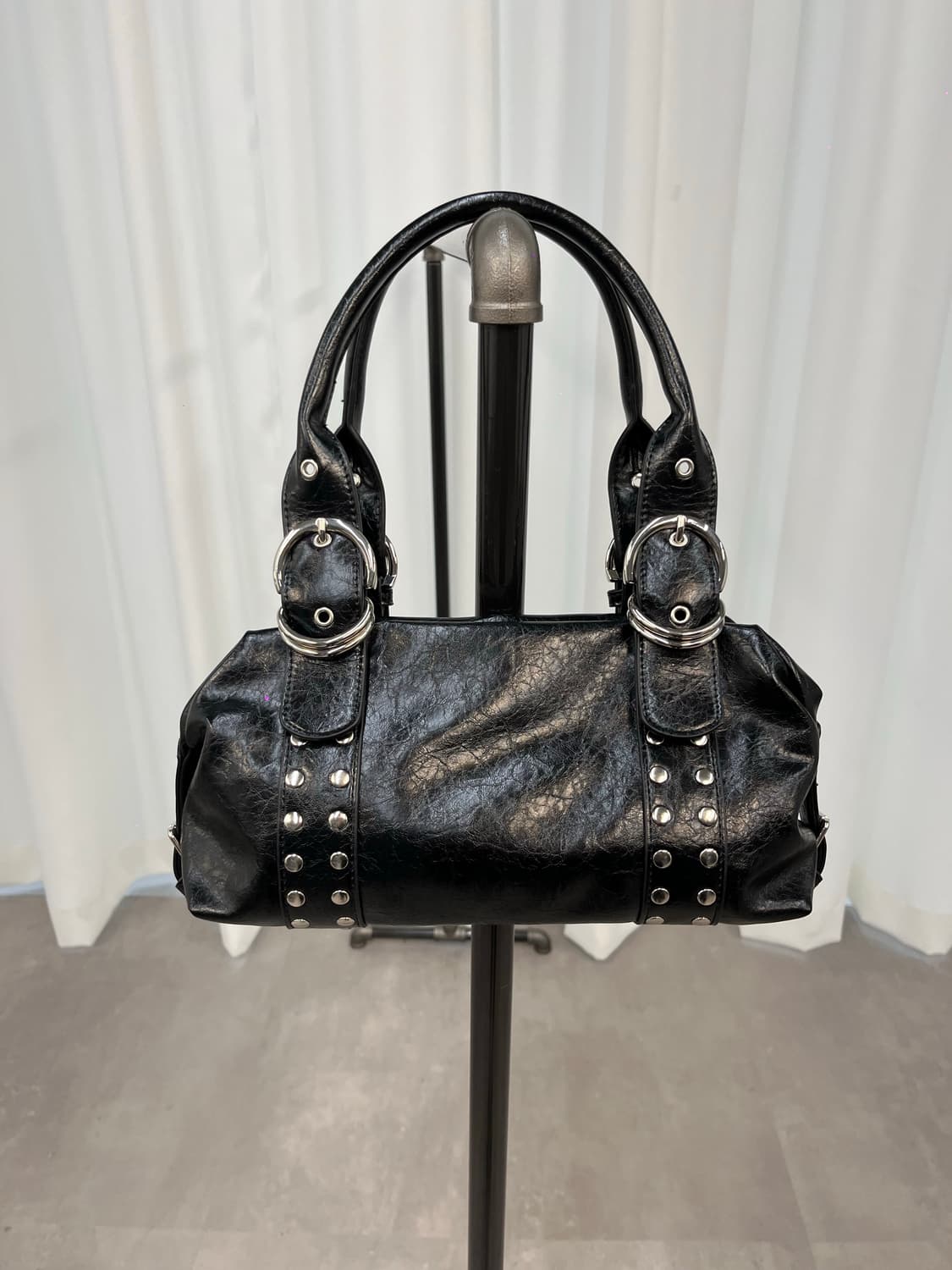 Vintage Black Leather Shoulder Bag 상품이미지1