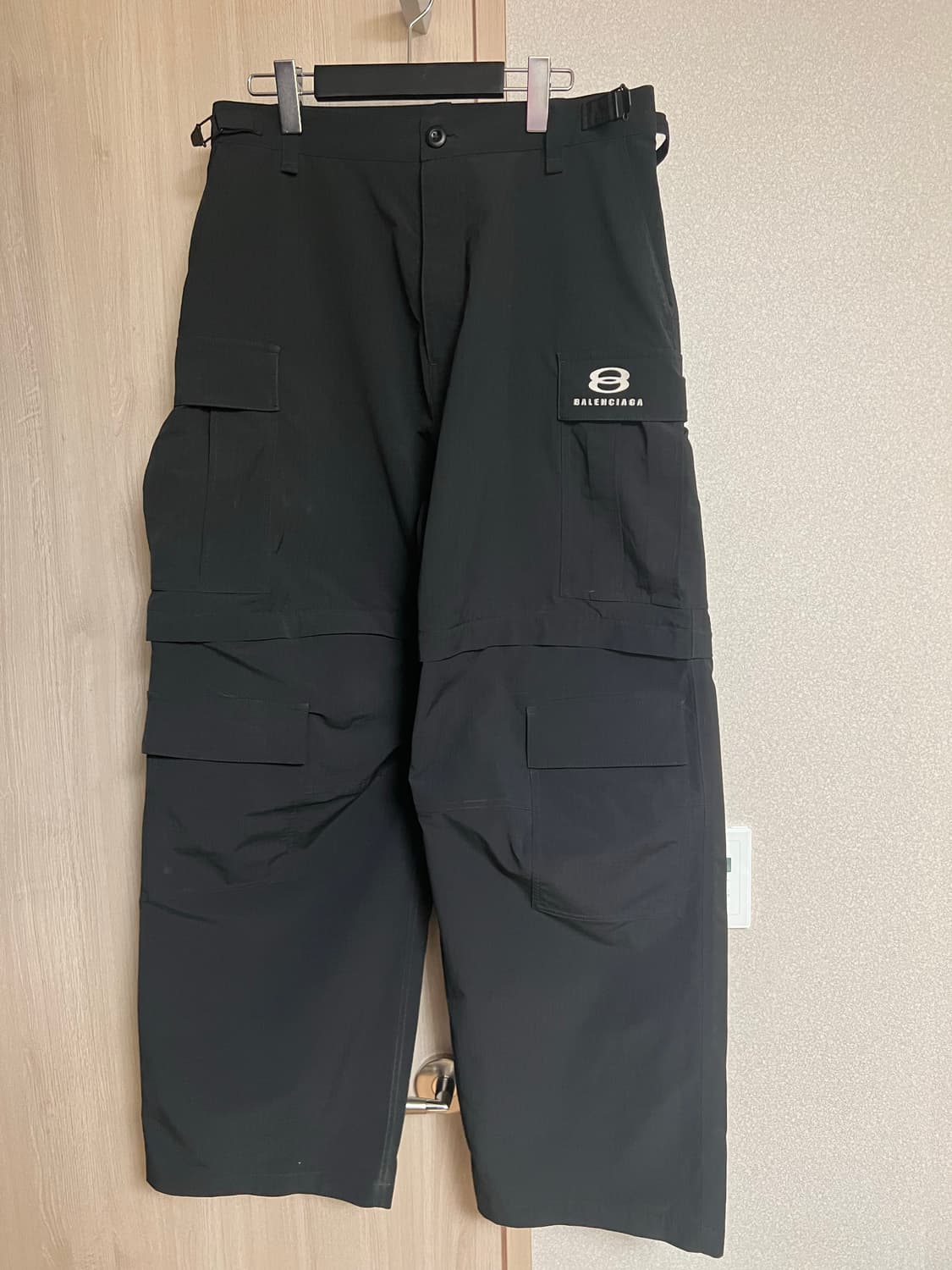 [s] 발렌시아가 24ss 유니티 카고 팬츠 블랙 상품이미지3