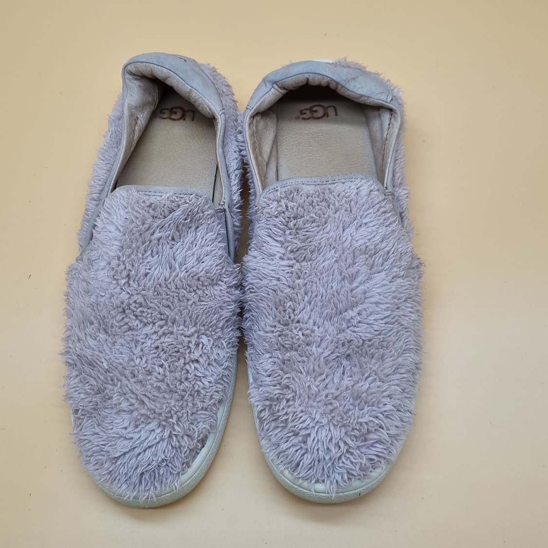 UGG어그 RICCI퍼 슬립온 실사이즈245. 상품이미지2