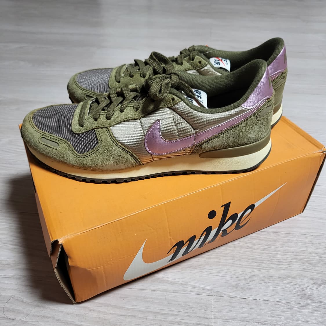 나이키 빈티지 볼텍스(270)새상품 상품이미지2