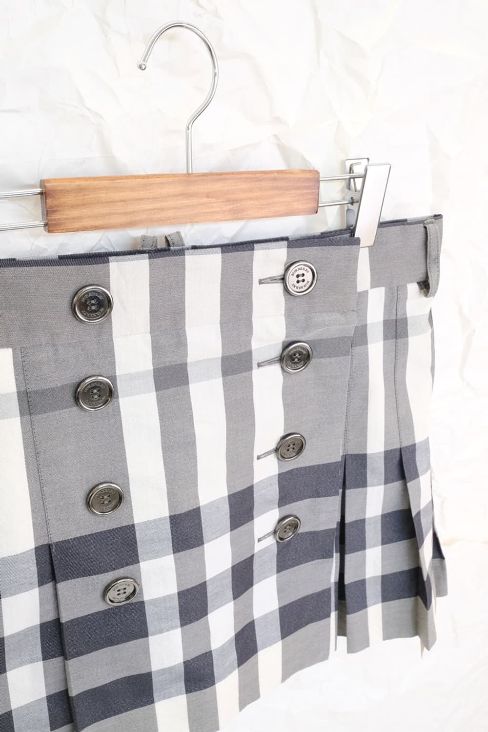 BURBERRY double button pleats wrap skirt 상품이미지2