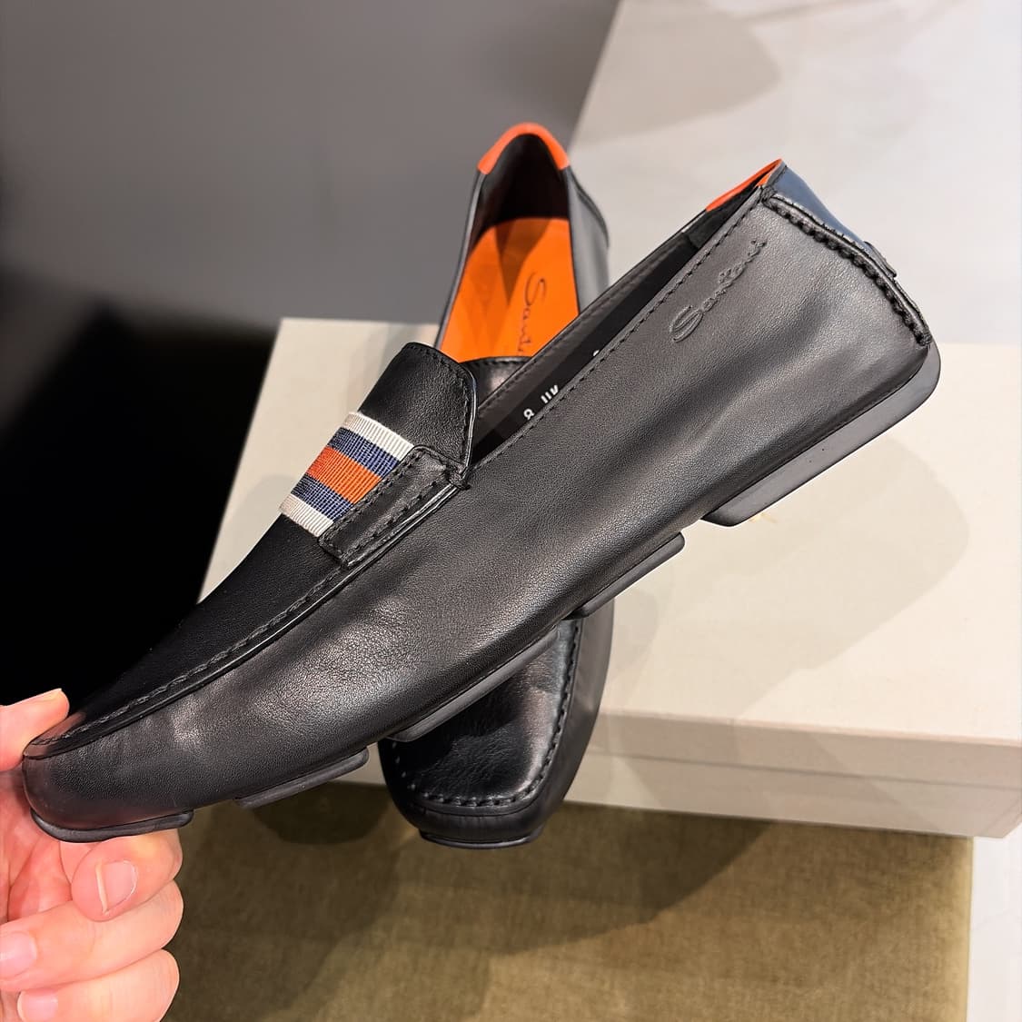 (정품/새상품) SANTONI 산토니 남성 블랙 레더 로퍼 상품이미지3