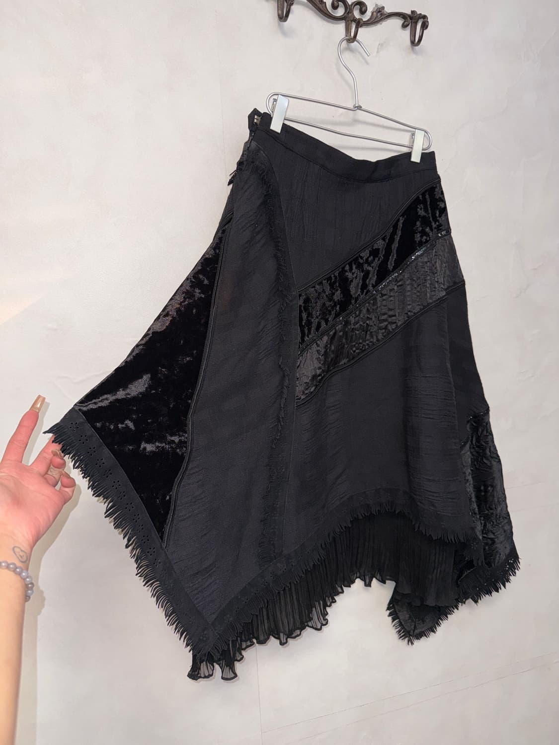 DOHO black unbalance fringe layered sk 상품이미지2
