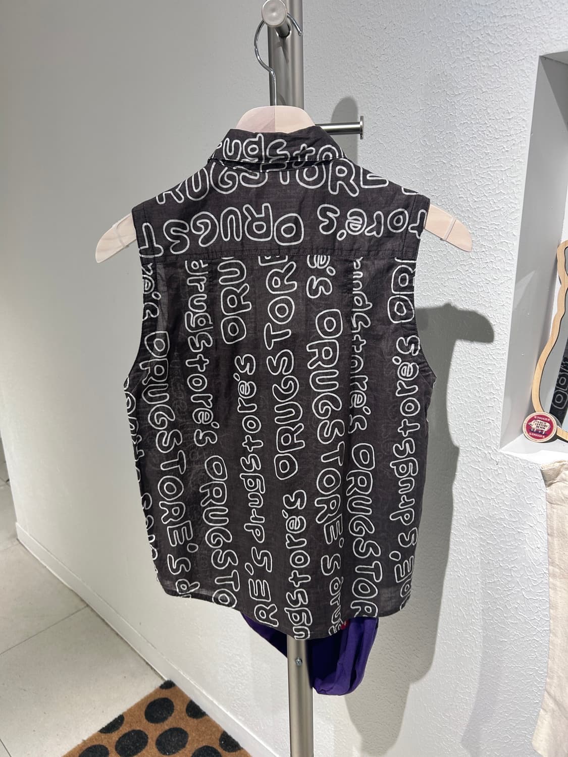 Drug store’s sleevess shirt 상품이미지5