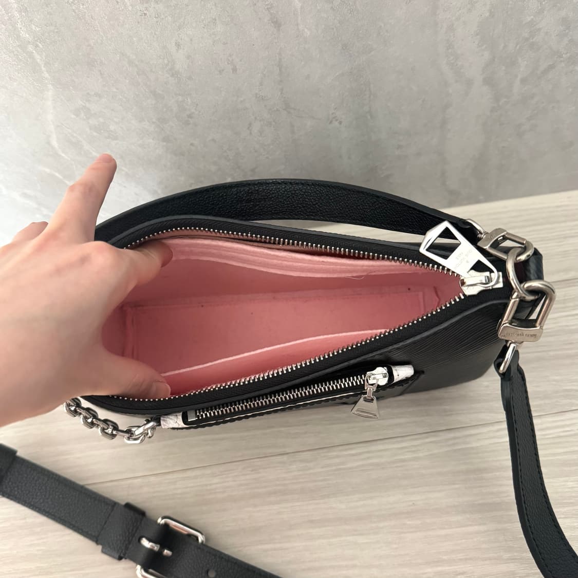 (풀구성) 루이비통 마렐 에피 블랙 상품이미지3