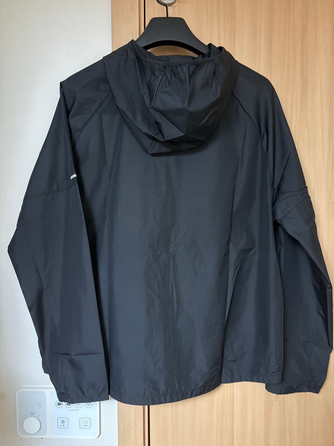 나이키 리펠 마일러 러닝 자켓(DD4747-010) 상품이미지2