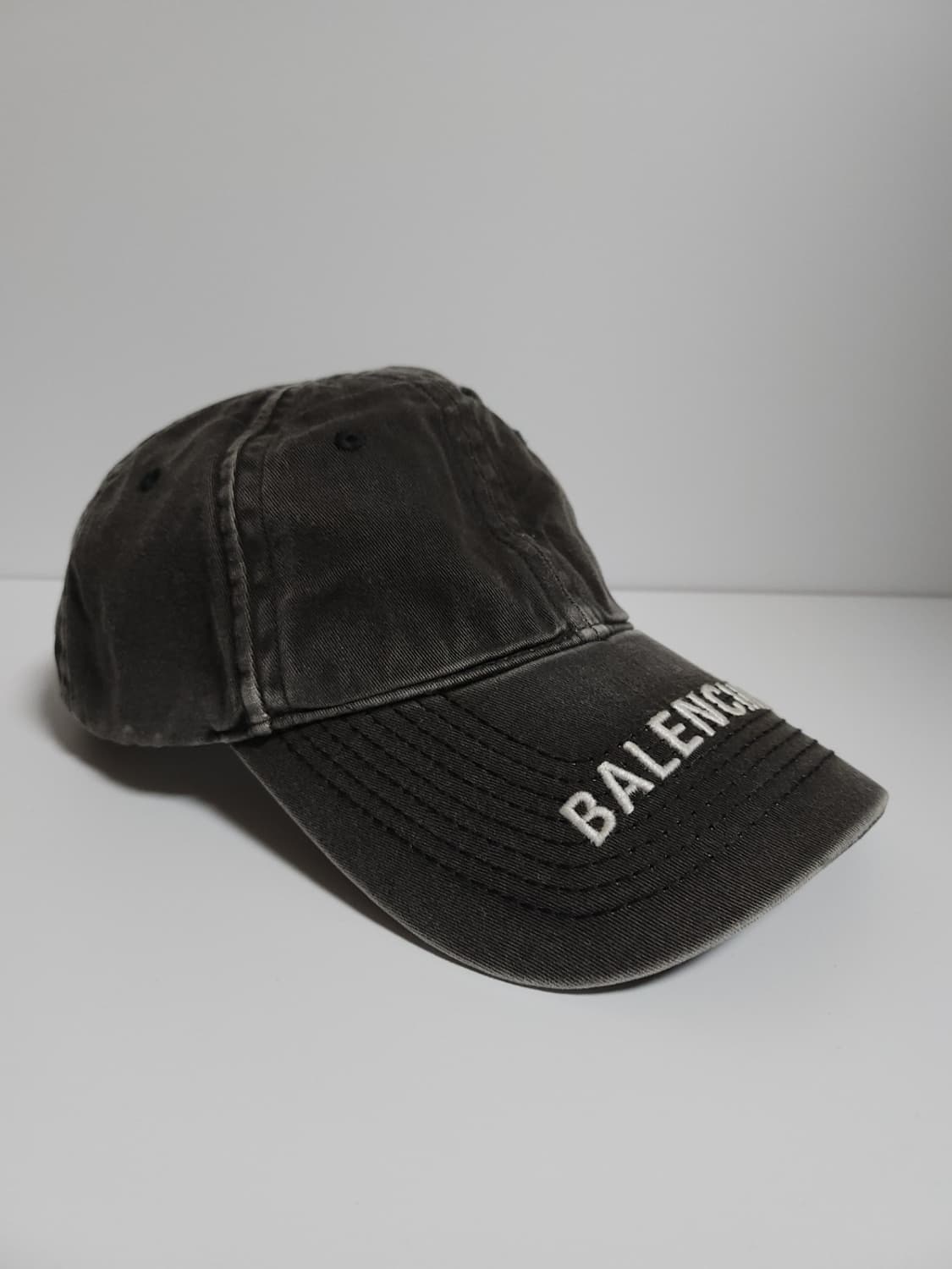 [L] 발렌시아가 워싱 챙로고 볼캡 모자 상품이미지3
