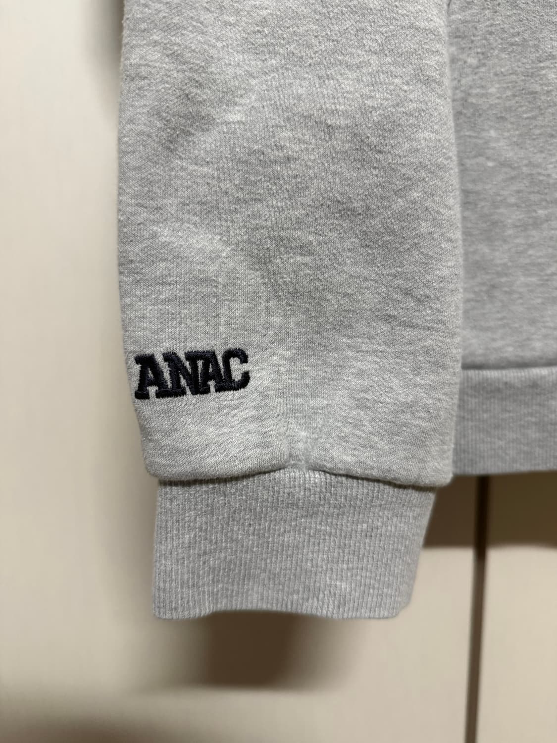 어나더아카이브 후드티 상품이미지3