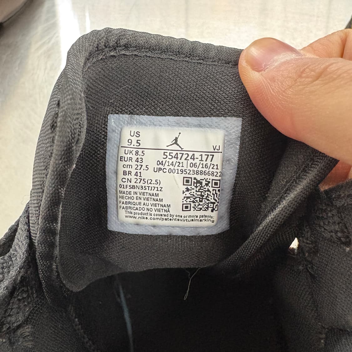 나이키 에어 조던 1 미드 블랙/옐로우 275mm 상품이미지6