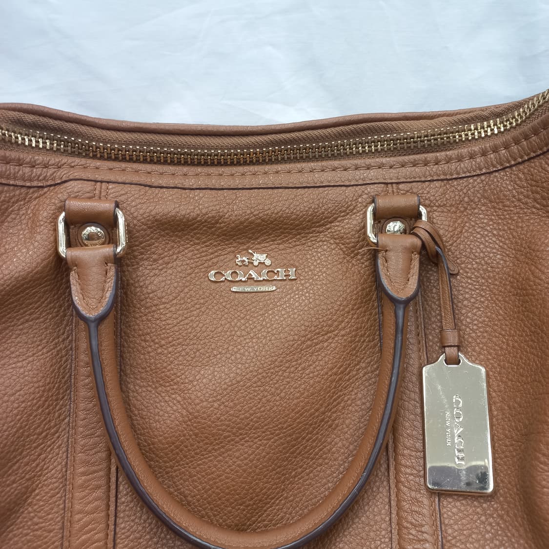 코치가죽도트백 상품이미지5