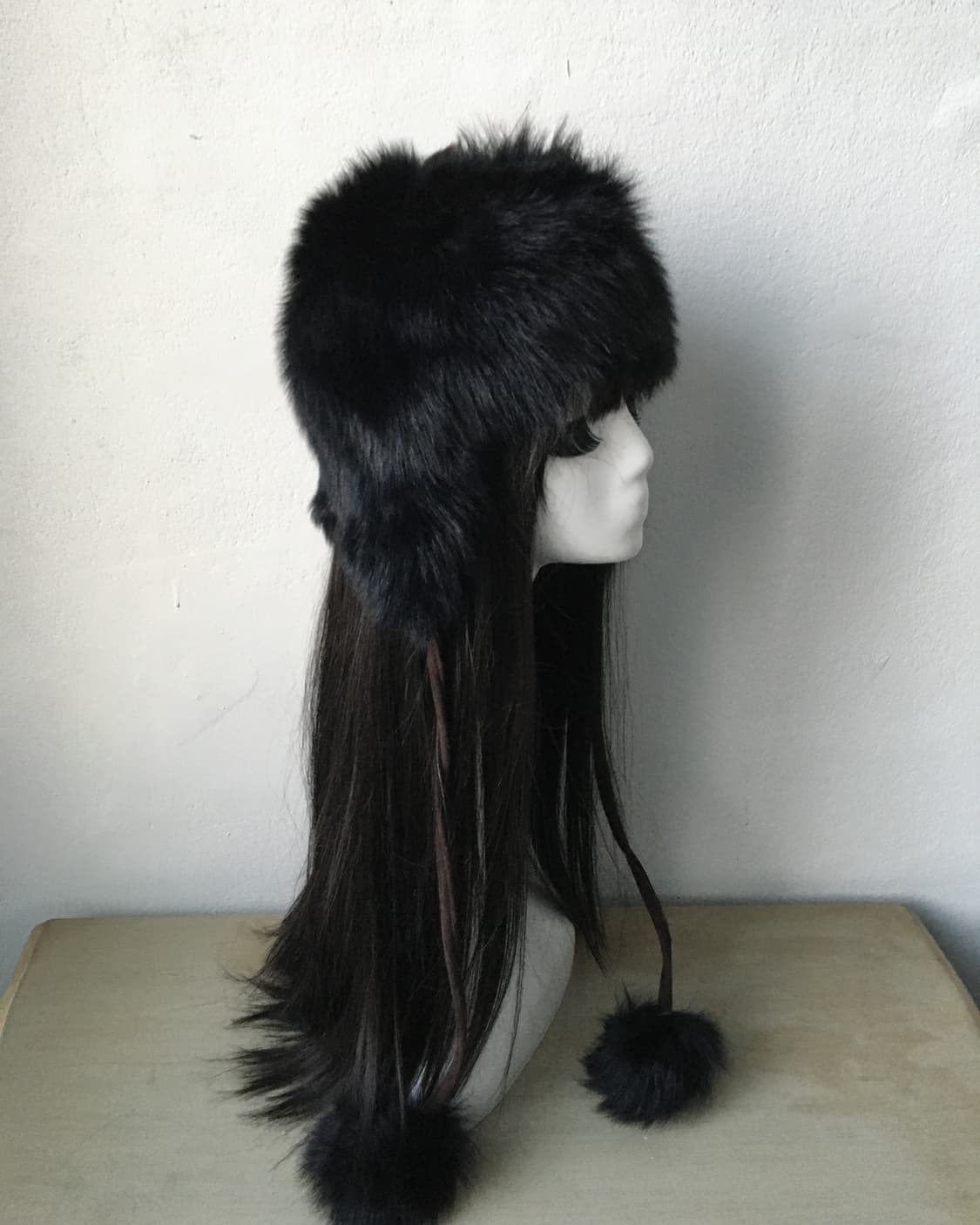 fur pom pom hat 상품이미지1