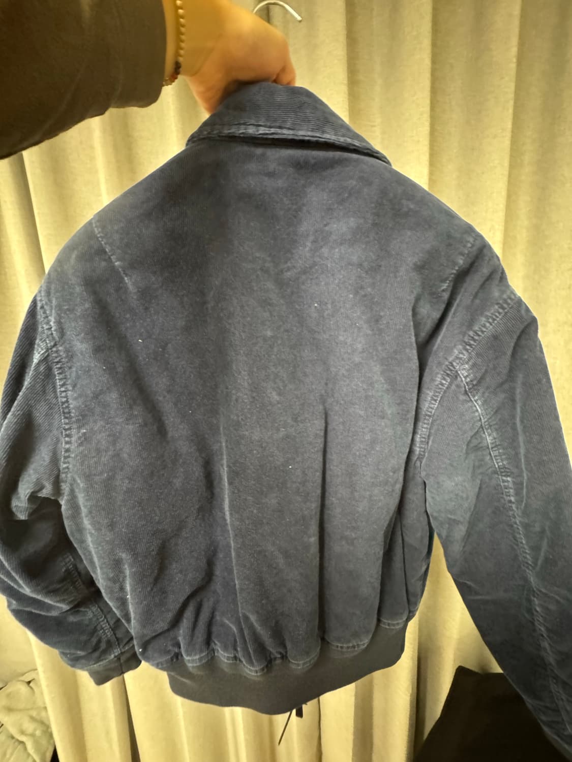 [새상품] 스톤아일랜드 코듀로이 봄버 L 상품이미지6