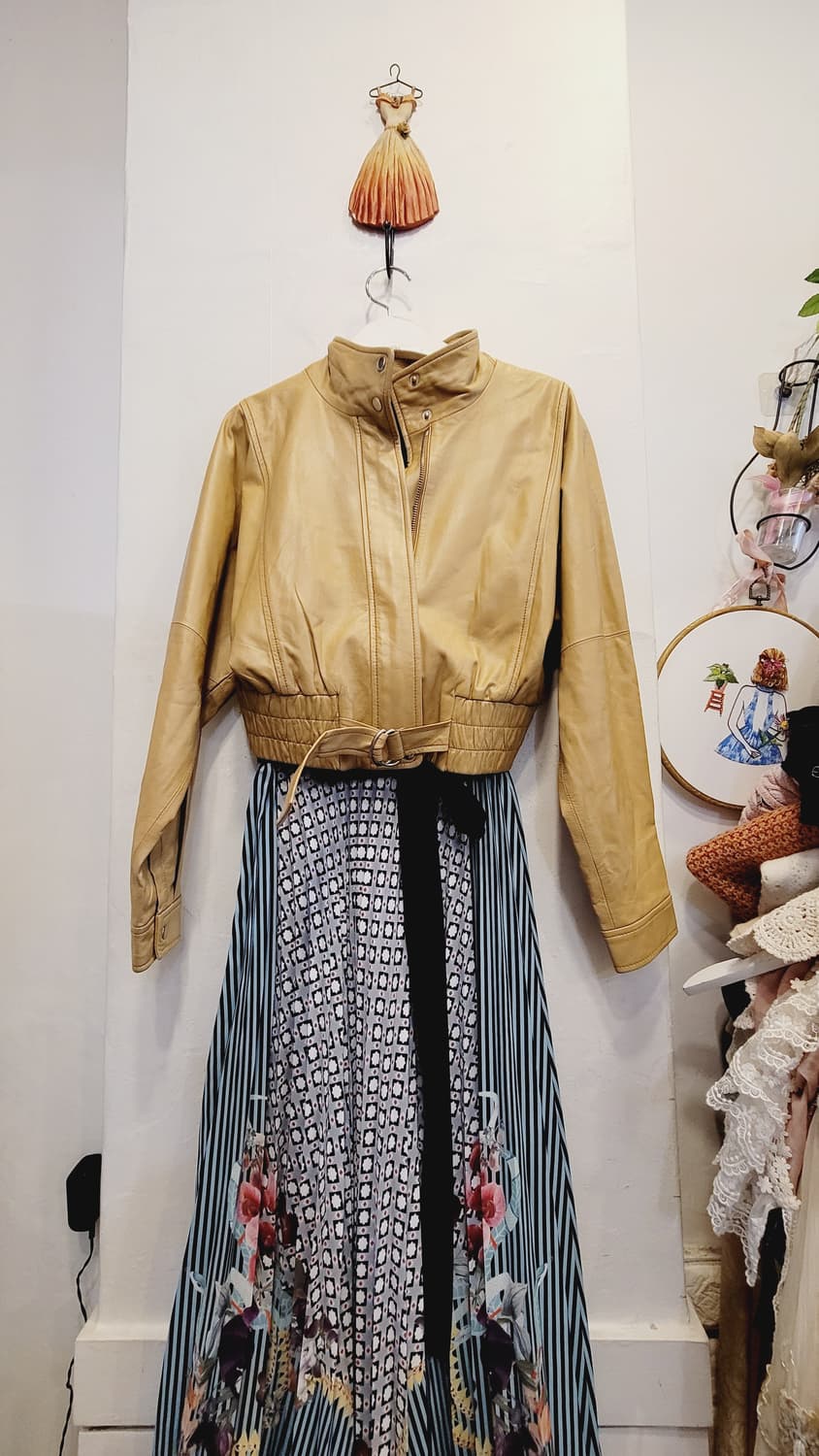 클럽모나코 양가죽 네이그런 블루종 상품이미지1