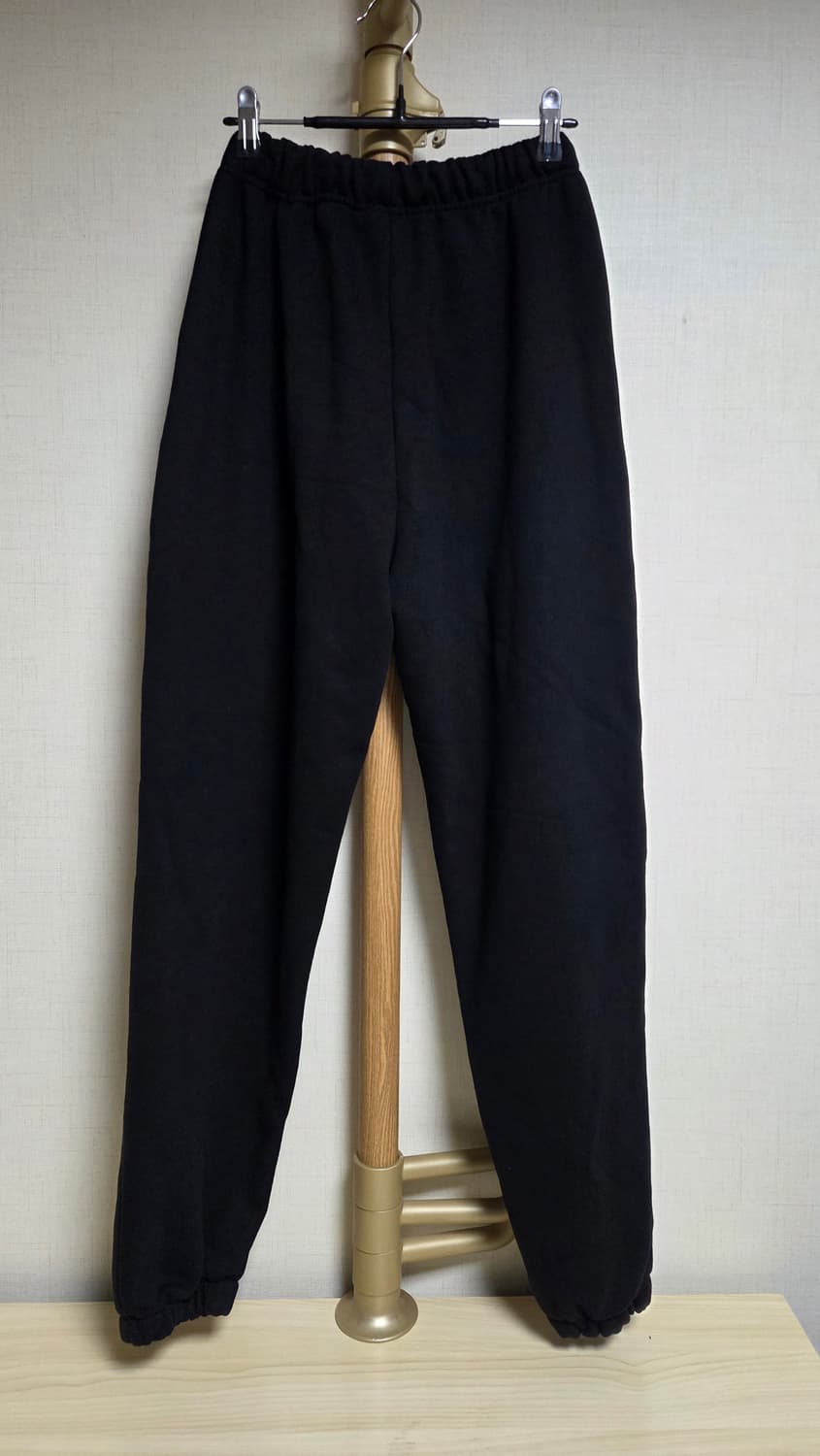 IAB STUDIO 검정 트레이닝 조거팬츠 상품이미지2