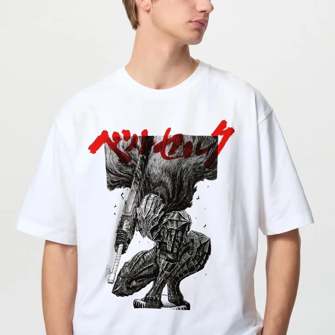 유니클로 베르세르크 반소매 L 사이즈 상품이미지1