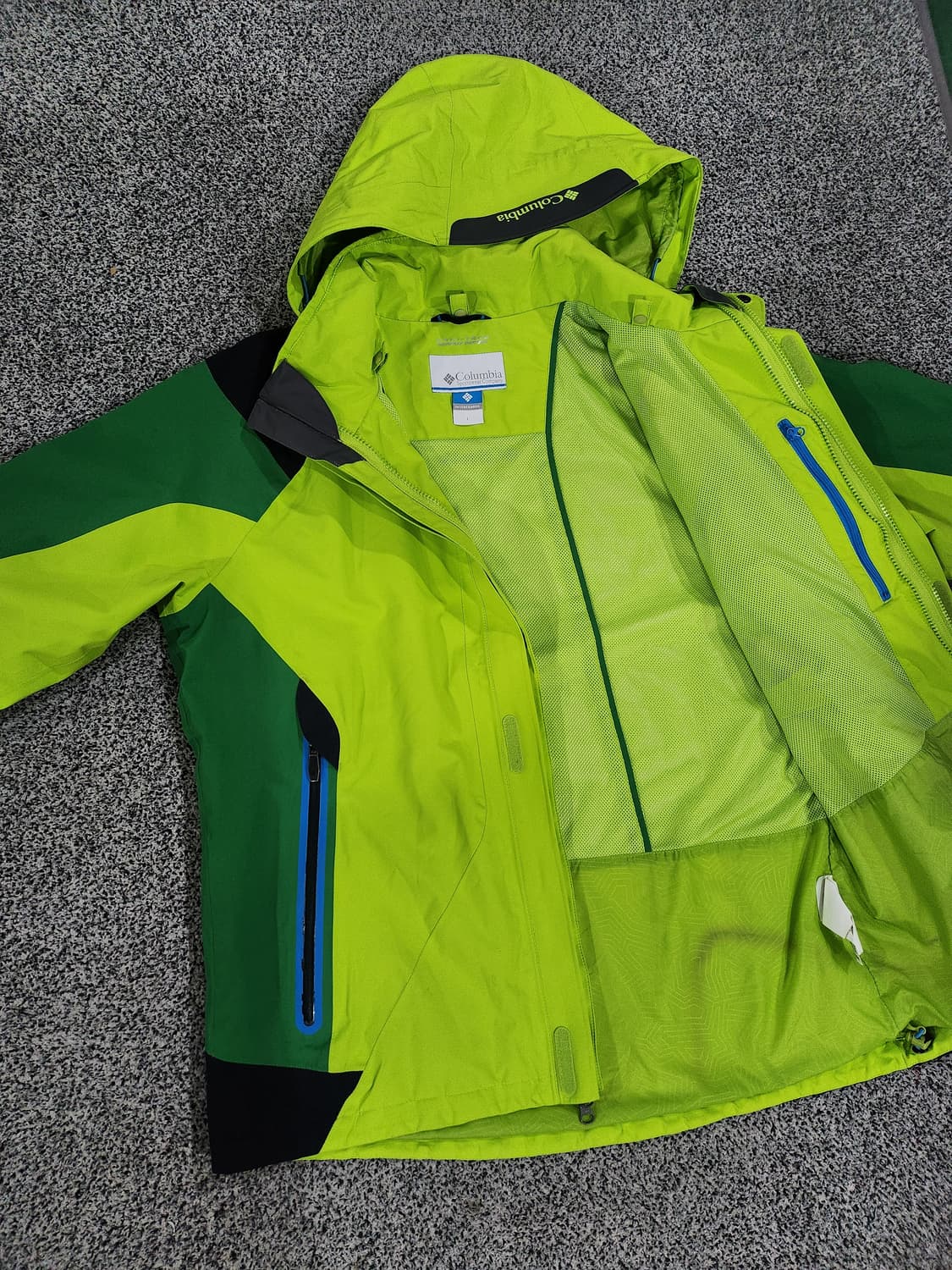 //컬럼비아  옴니테크(Omni-Tech) 배색 바람막이 L 상품이미지3