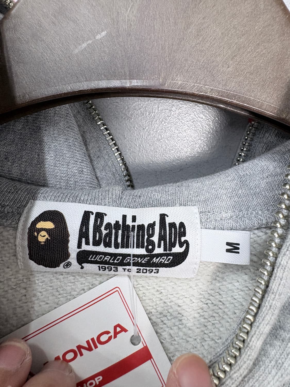 베이프 X 베어브릭 그린카모 샤크 후드집업 A3593 상품이미지7