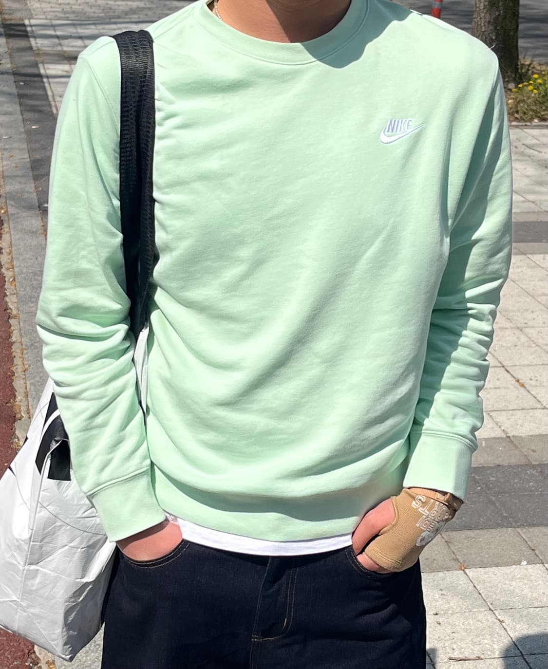 나이키 민트그린 맨투맨 상품이미지1