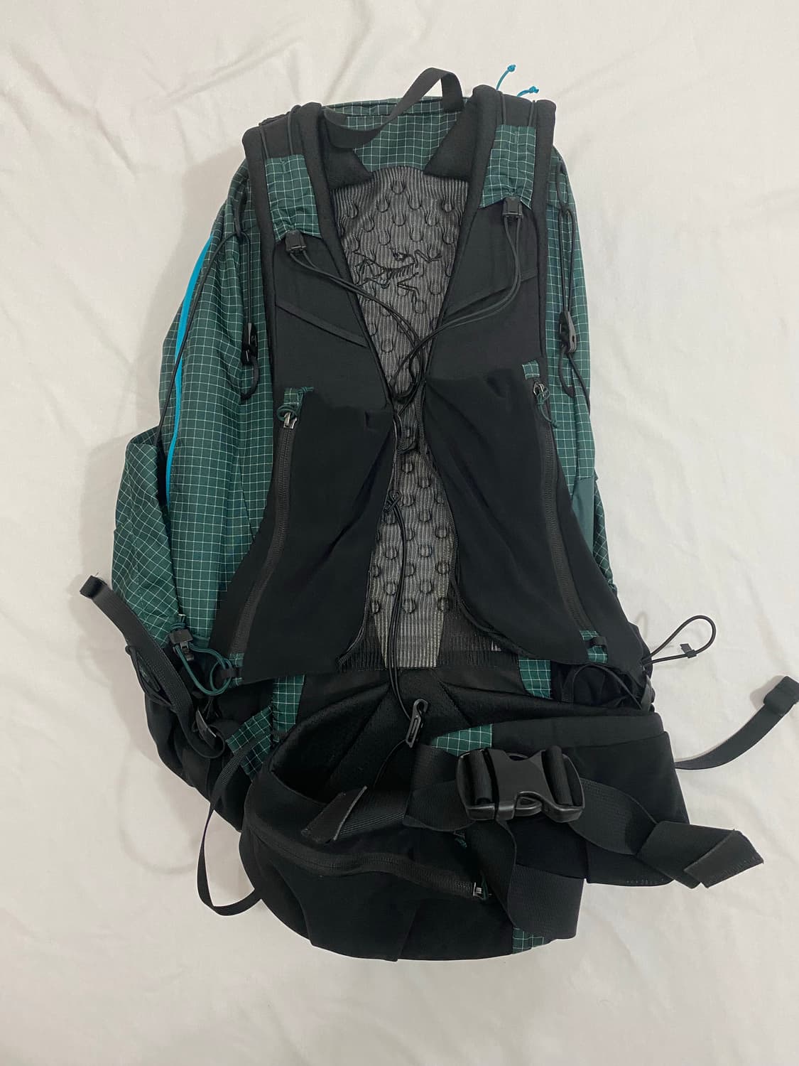 아크테릭스 에어리어스 30 배낭 가방 Arc'teryx Aerios 30 상품이미지3