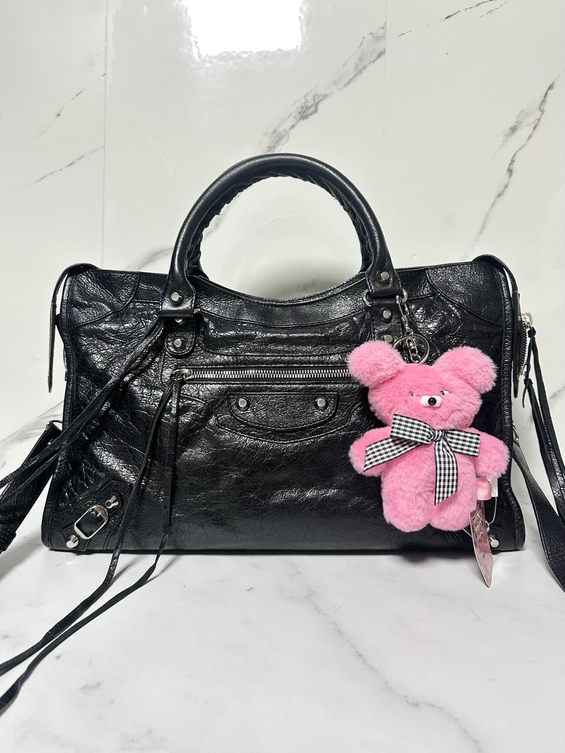 [A+ 정품] 발렌시아가 시티 모터백 미디움 블랙-2 상품이미지3