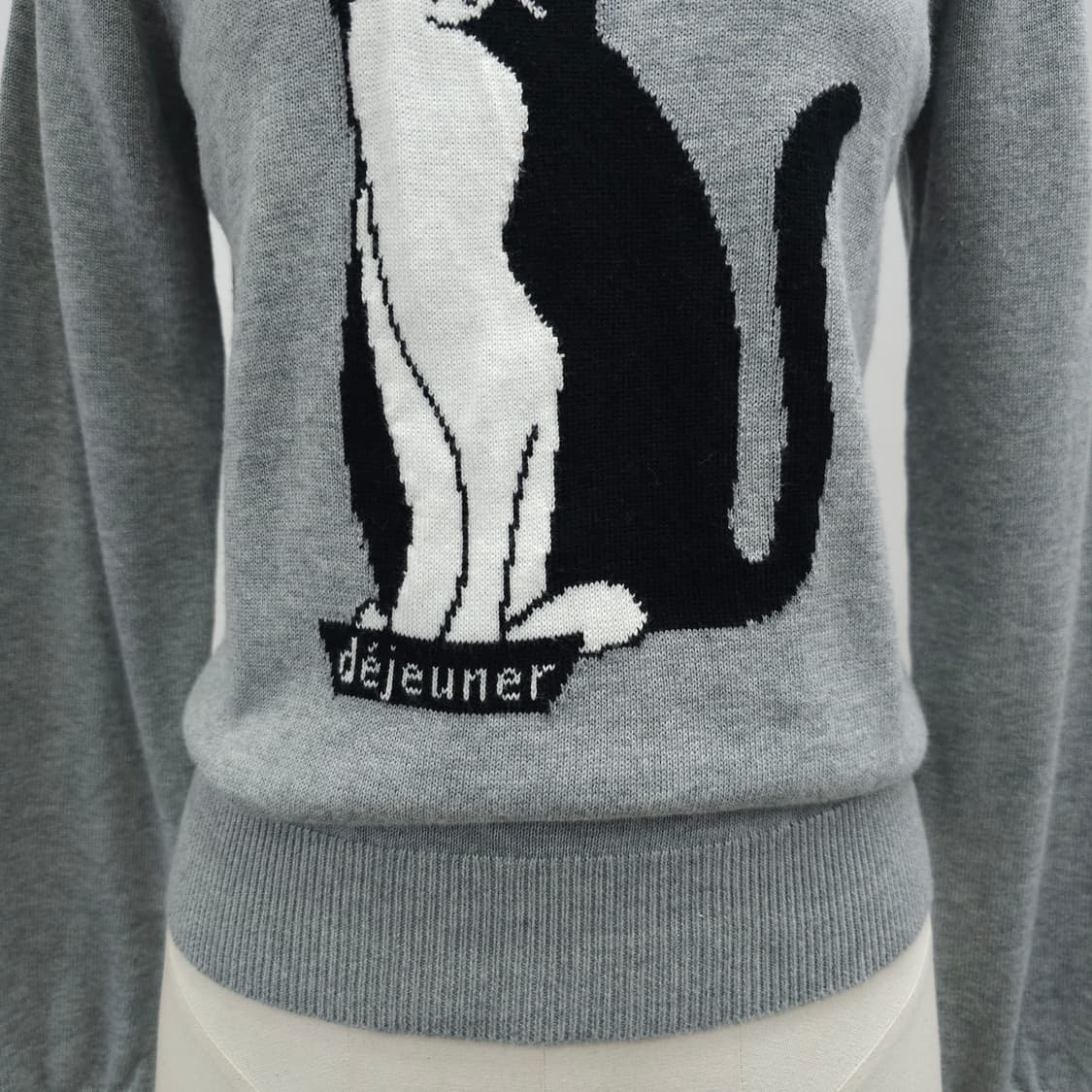 그레이 고양이 프린팅 니트 상품이미지5