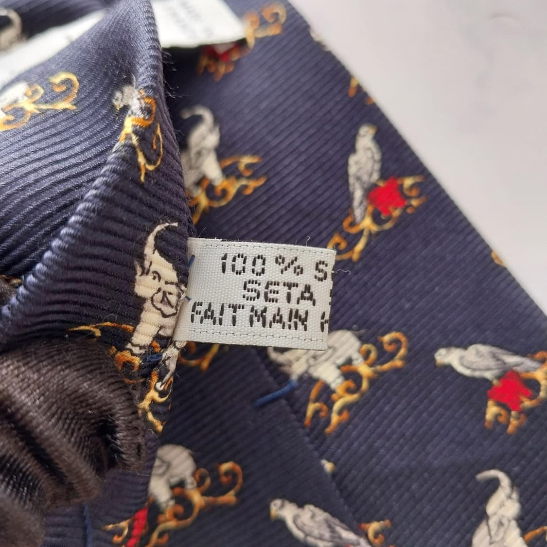 디올 실크 네이비 코끼리 패턴 넥타이 9.8cm A+등급 K1629
 상품이미지9