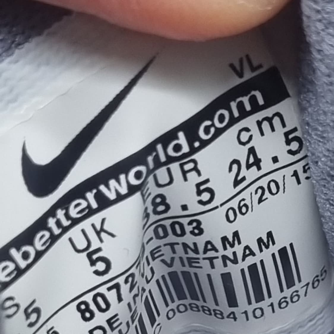 나이키 에어줌 윈플로 2 운동화 245 상품이미지6