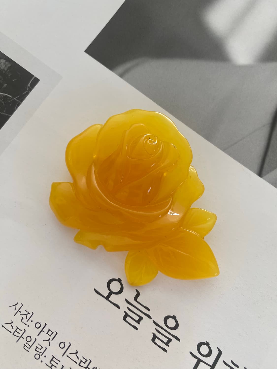 빈티지 옐로우 장미 브로치 상품이미지2