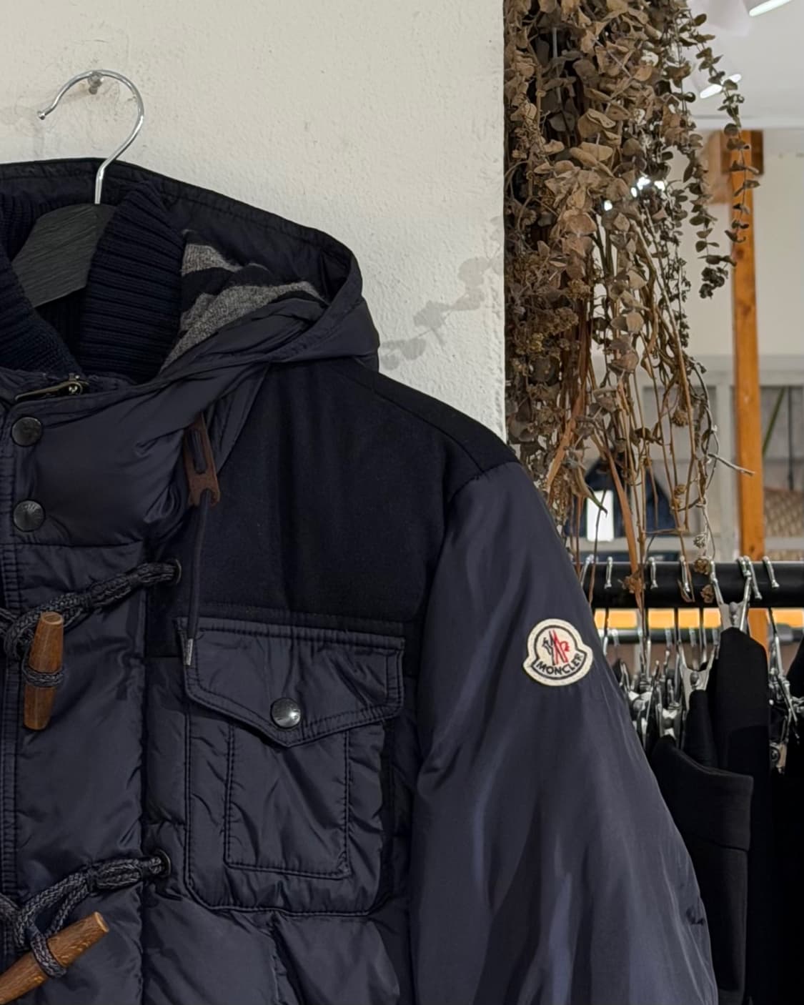 몽클레어 네이비 우먼스 버질 다운 패딩 상품이미지3