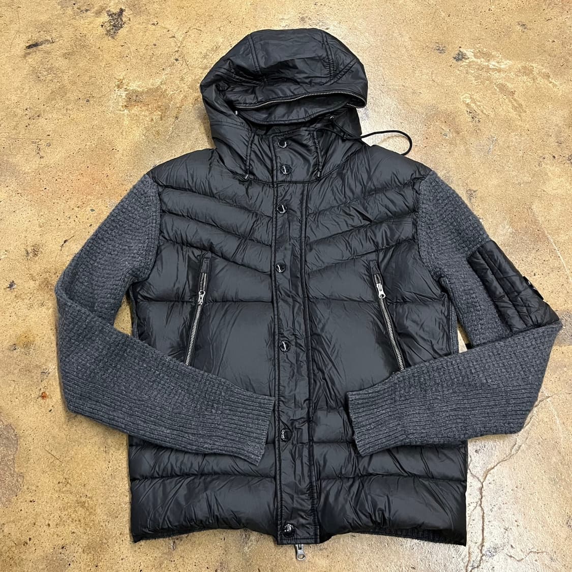 [정품/100] cp컴퍼니 블랙 패딩 니트 소매 후드 자켓 b8 상품이미지2