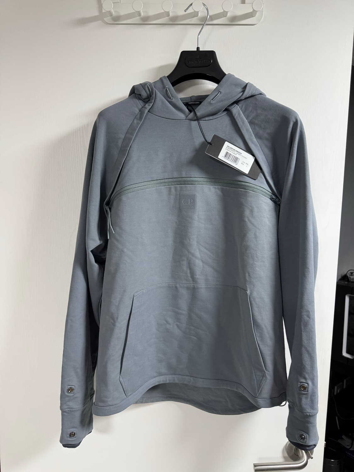 cp컴퍼니 24ss 메트로폴리스 테크 후드 상품이미지1