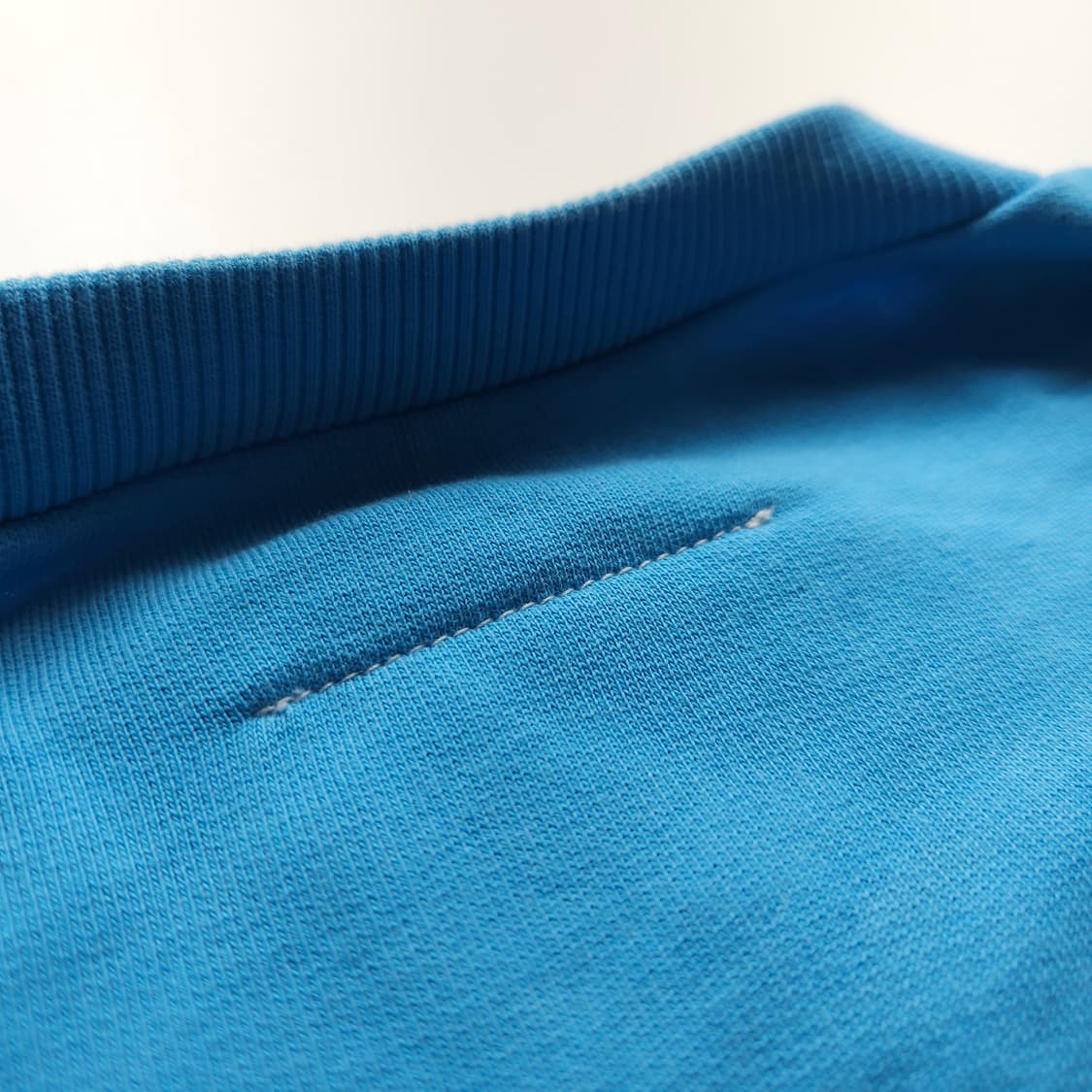 메종 마르지엘라 웨이스트 포인트 스티치 크롭 맨투맨 (S) 상품이미지3